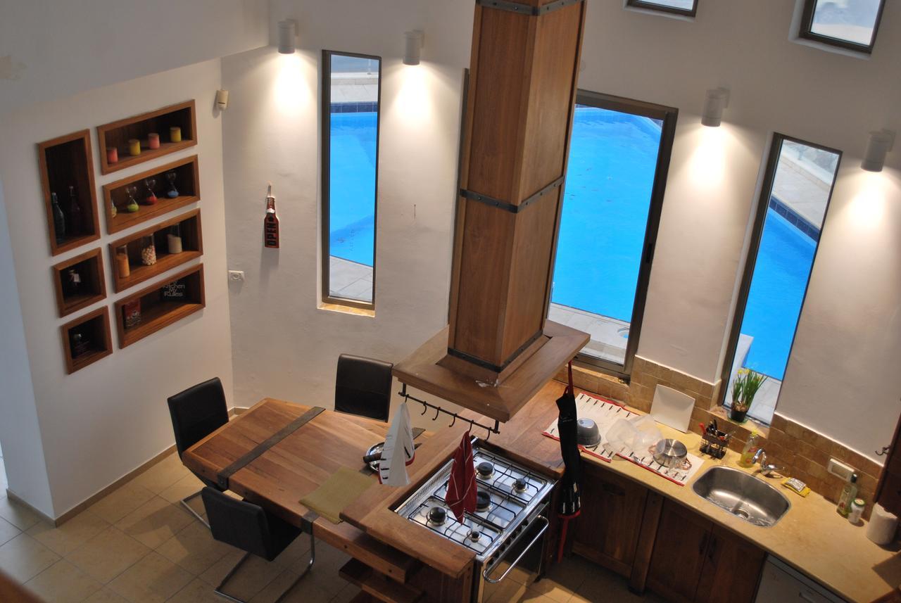 Neptun Dive Resort Ейлат Екстериор снимка