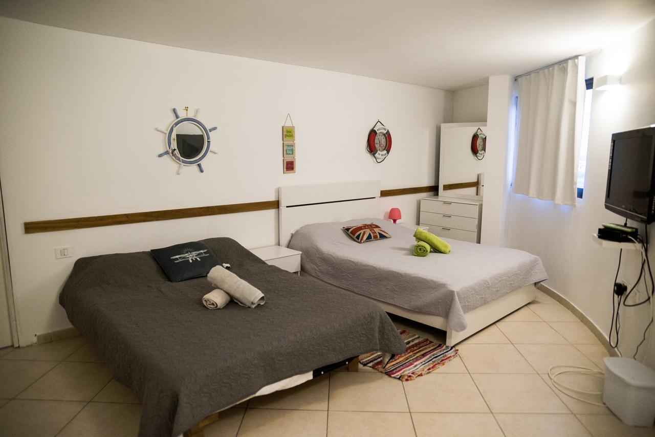 Neptun Dive Resort Ейлат Екстериор снимка