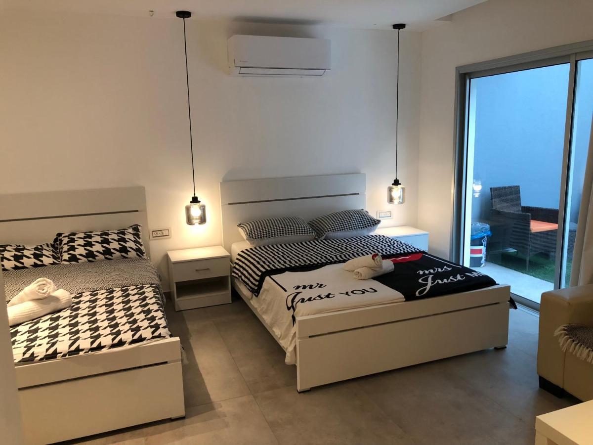 Neptun Dive Resort Ейлат Екстериор снимка