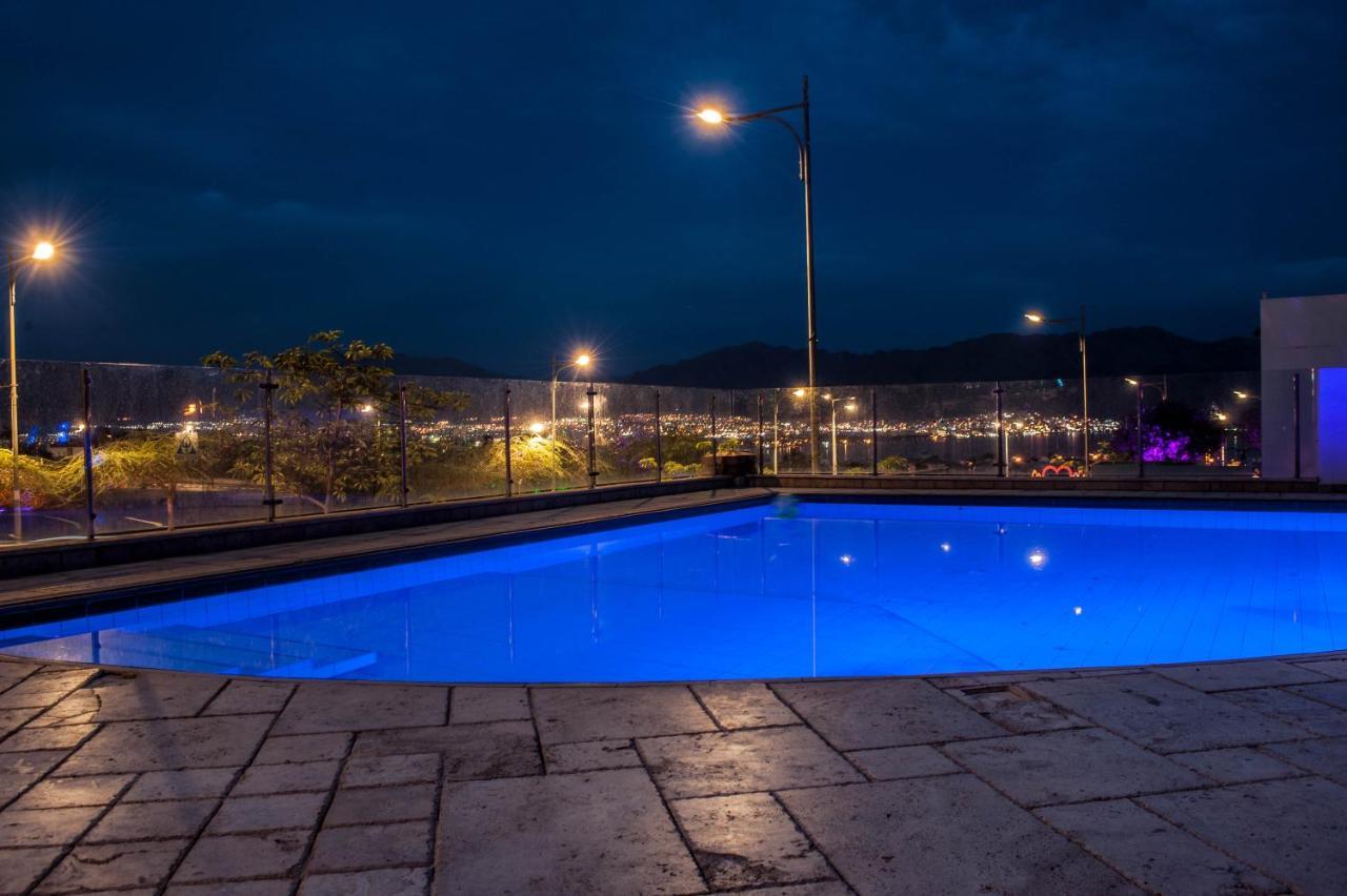 Neptun Dive Resort Ейлат Екстериор снимка