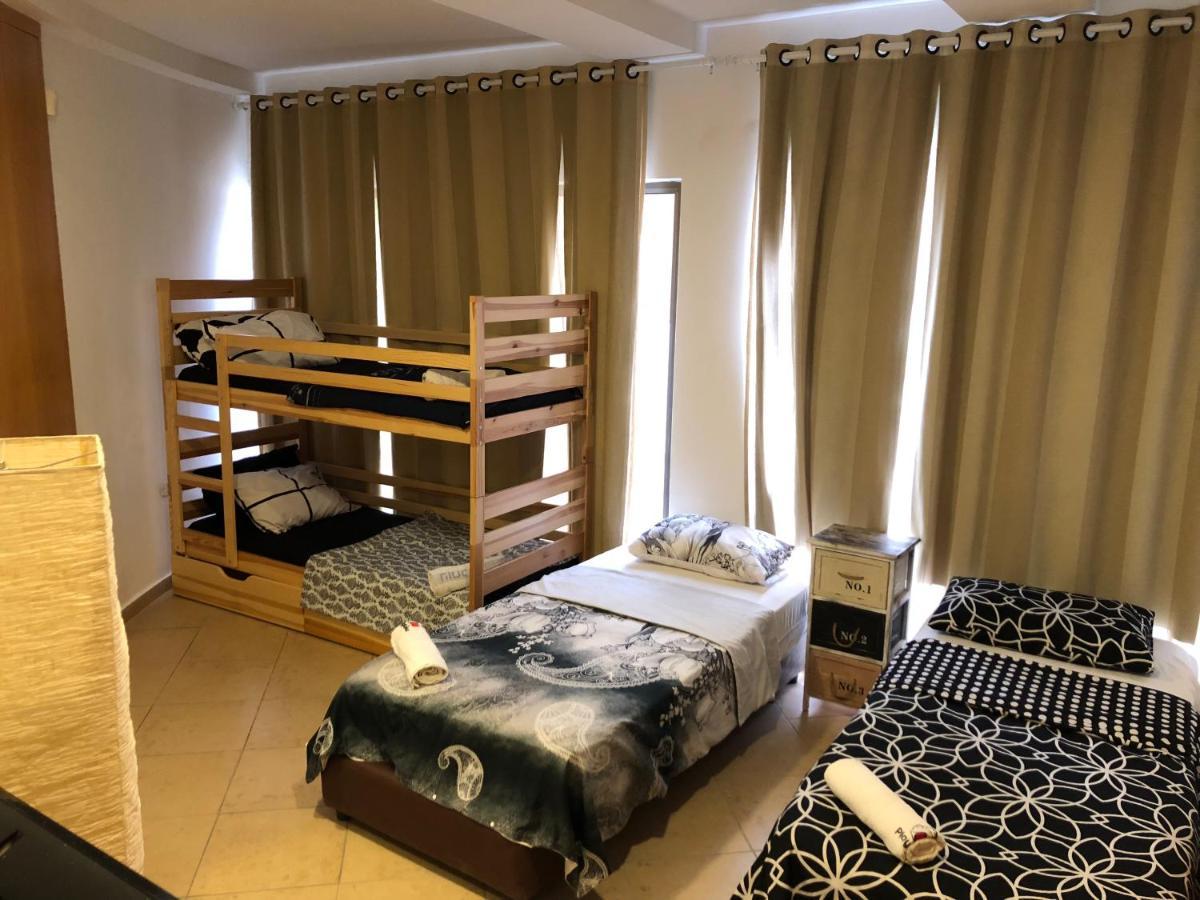 Neptun Dive Resort Ейлат Екстериор снимка